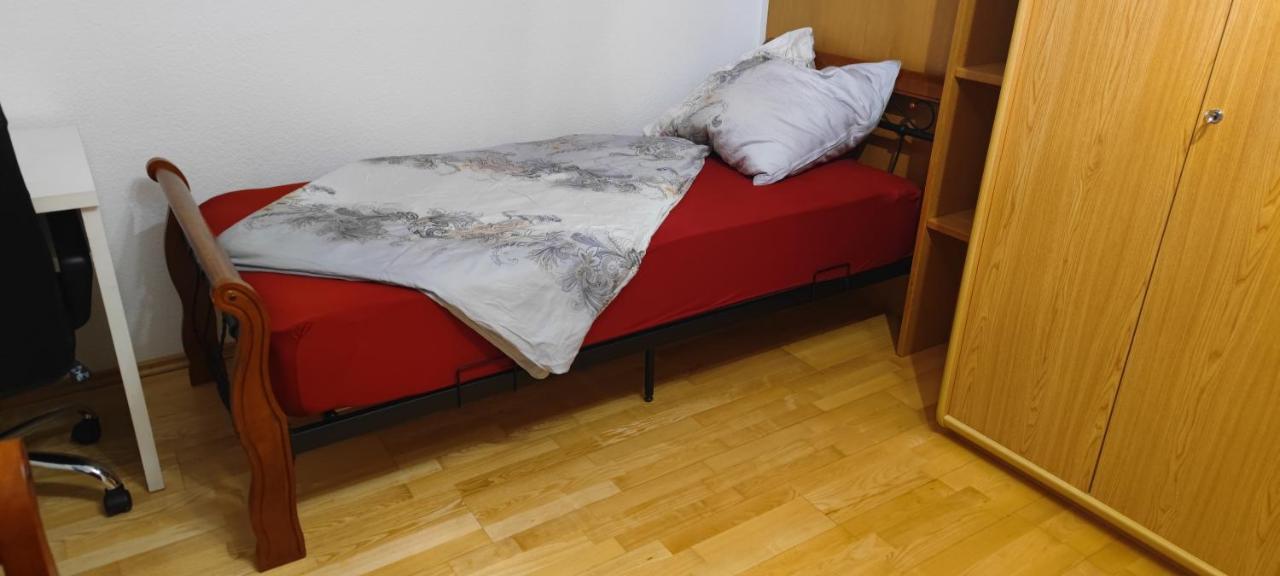 Einzimmerwohnung Mit Parkplatz Ohne Kueche Bischweier Esterno foto